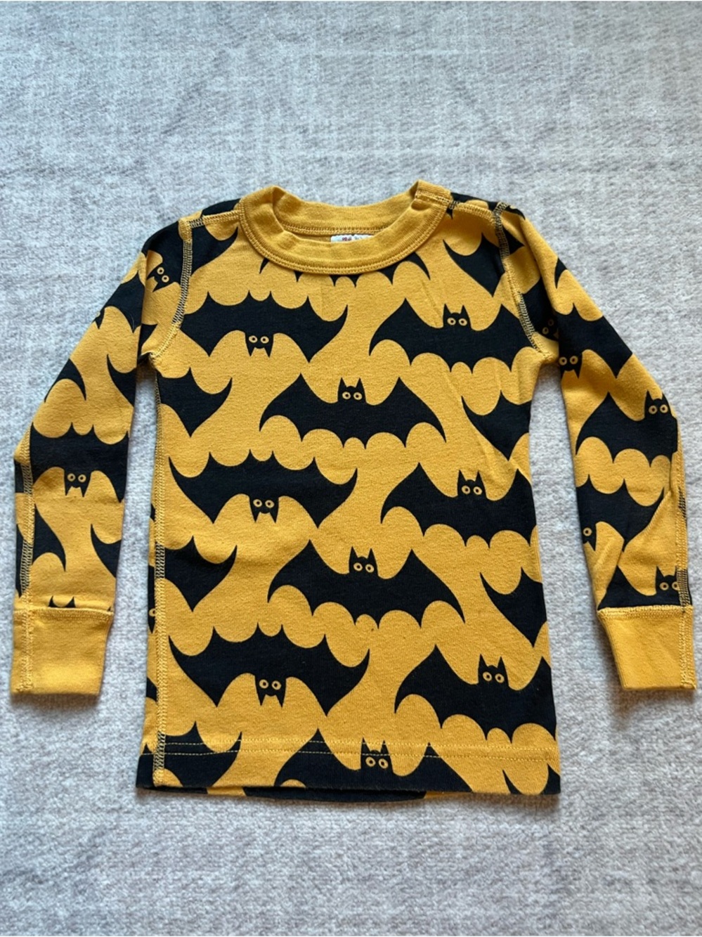 Hanna Andersson Halloween Bats Long Sleeved Pajama Set (3T) - Picture 3 of 5